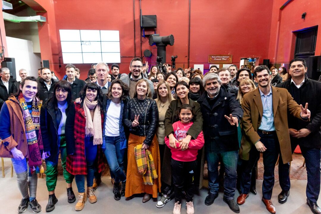 Di Tullio en Bernal: "Seguimos democratizando el acceso al sistema bancario para todas y todos los bonaerenses"